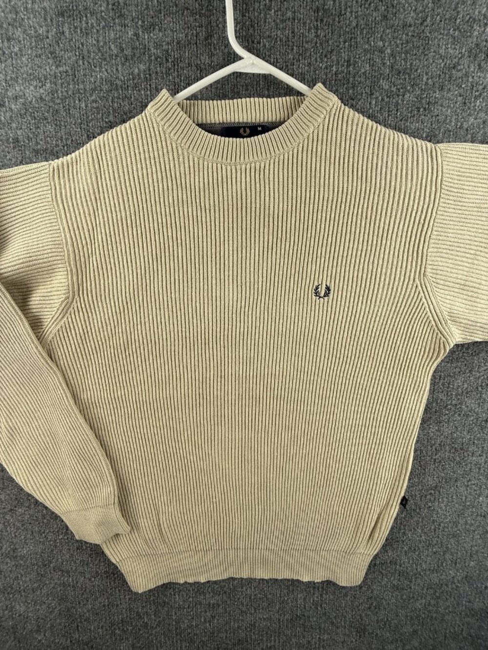 Fred Perry Long Sleeve Beige Cotton Medium Crew Neck Sweater Pullover Logo Solid